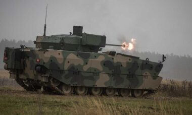 Polônia testará seu equipamento militar na linha de frente da Ucrânia