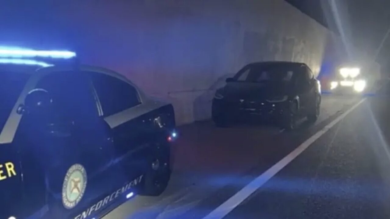 Woman arrested after using Tesla’s autopilot to sleep at the wheel on a U.S. highway