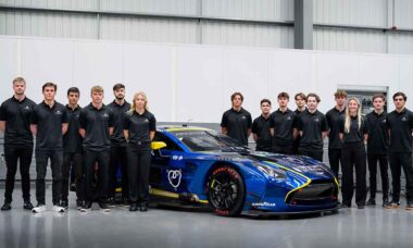 Aston Martin abre disputa por uma das vagas mais desejadas do automobilismo mundial. Foto: Aston Martin