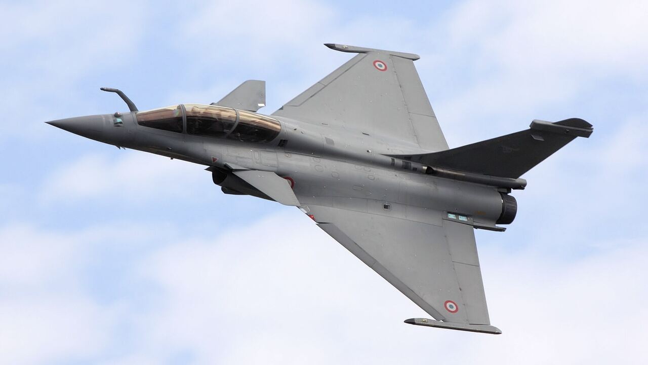 Francia Rafale vadászgépeket vetnek be a Balti-tenger feletti légtérrendészeti művelet vezetésére
