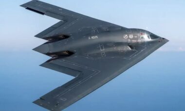 Bombardeiros B-2 atingiram a sede subterrânea do IRGC perto de Teerã