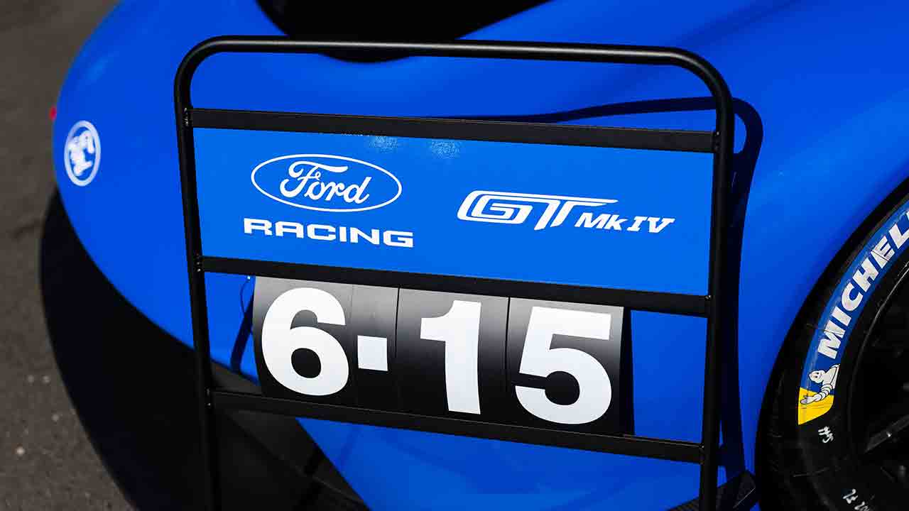 Ford GT Mk IV. X @jimfarley98