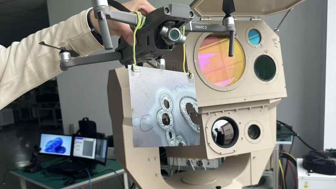 Chinesisches Unternehmen entwickelt Lasersystem zur Drohnenabwehr