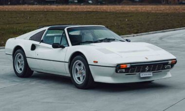 Ferrari 308 GTS Quattrovalvole de 1983. Foto: Broad Arrow Auctions