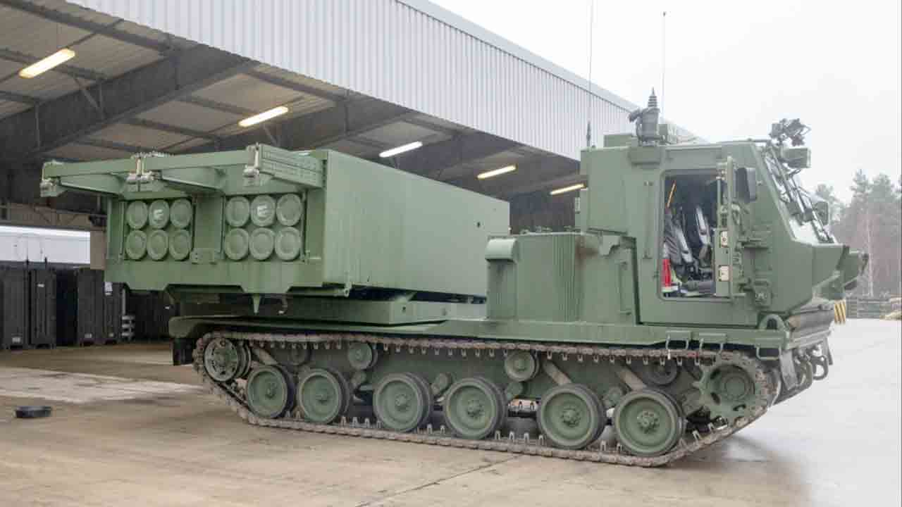 Lançador de foguetes M270A2. U.S. Army
