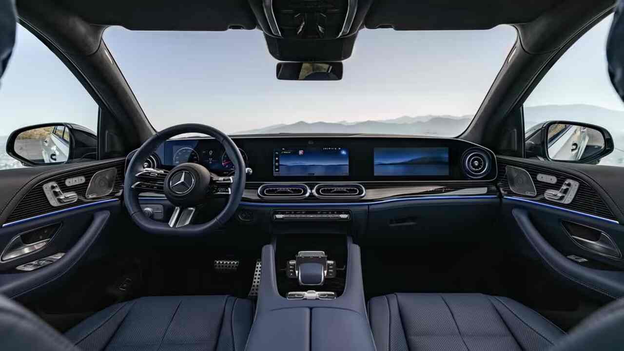 Mercedes-Benz anuncia refresh da GLE, sua classe de SUVs de porte médio, para 2027