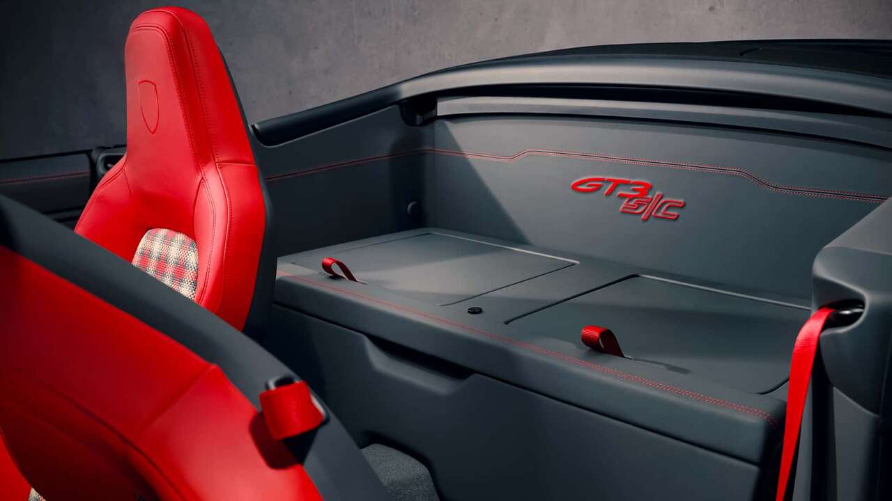 Maak kennis met de nieuwe Porsche 911 GT3 S/C, een versie met inklapbaar dak van de iconische auto
