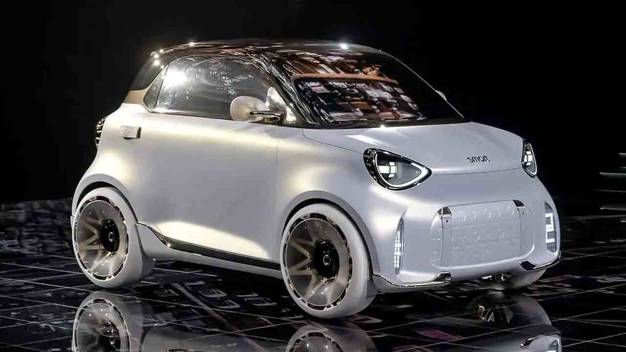 Smart returns to its roots with electric microcar concept