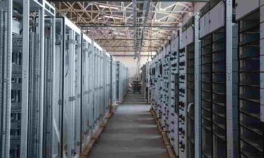 Força Aérea dos EUA avalia transformar bases do Alasca em data centers de IA