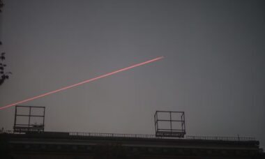 Ucrânia e Alemanha discutirão o desenvolvimento conjunto de armas a laser