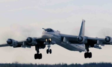 Tu-95MS realizam voo de mais de 7 horas sobre os mares de Barents e da Noruega. Foto: Ministério da Defesa da Rússia