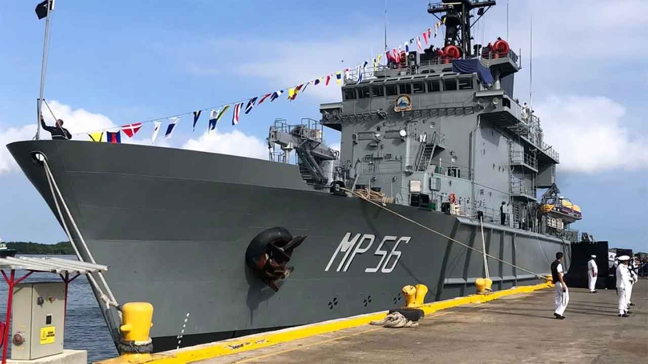 BAE Jambelí blir det største operative skipet i Ecuadors marine (X @armada_ecuador)