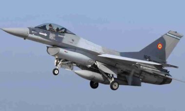 Drone que invadiu espaço aéreo da Estônia é abatido por F-16 romeno