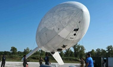 Exército dos EUA avalia uso de dirigíveis para combate aos drones