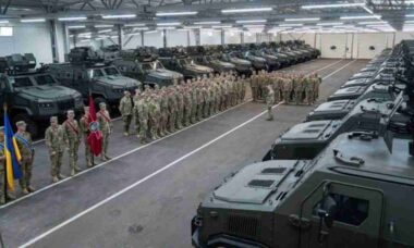 Indústria militar da Ucrânia mira exportações de blindados testados em combate
