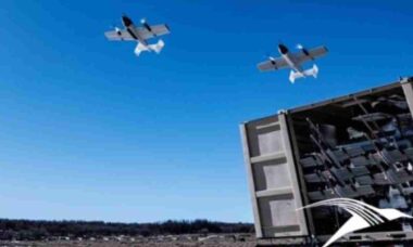 DZYNE revela contêiner capaz de lançar até 100 drones armados