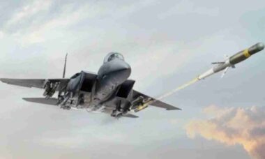 EUA aprovam venda emergencial de 10 mil foguetes guiados para Israel