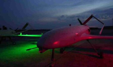 Ataque de drones atinge centro logístico militar russo perto de Moscou