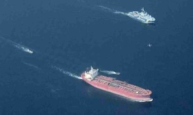 Suécia detém 5º navio suspeito da “frota fantasma” russa no Mar Báltico