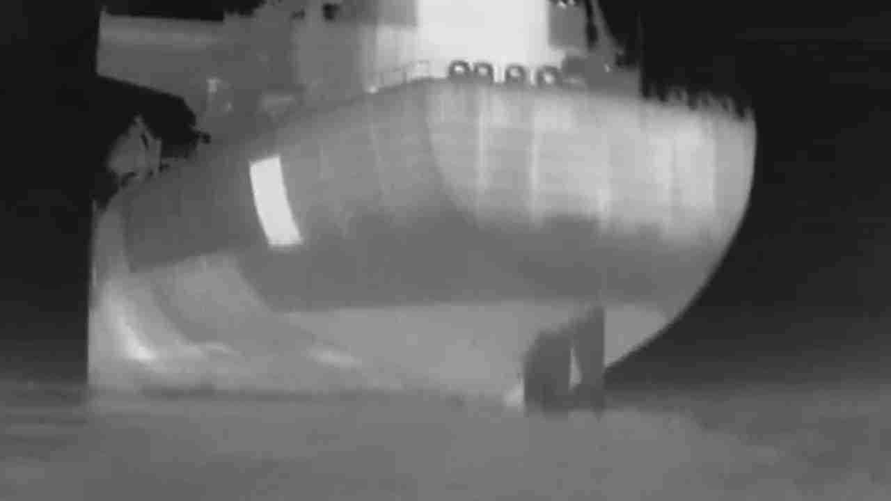 Ukrainsk droneangreb rammer 2 russiske olietankere nær strategisk havn
