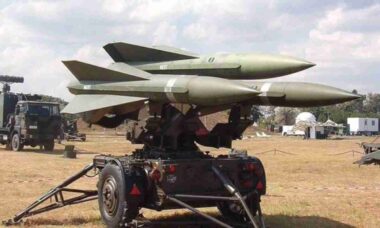 EUA aprovam venda de US$ 108 milhões em sistemas Hawk para a Ucrânia