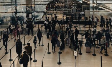 TSA explica novas regras para viajar com maconha após mudança de classificação federal nos EUA