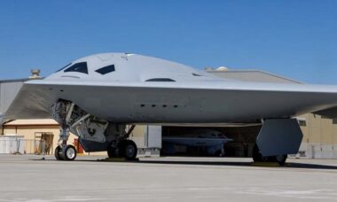 Northrop Grumman relata marco nos testes do B-21 Raider