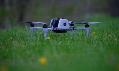 Exército dos EUA usa interceptador de drones Bumblebee V1 em treinamento