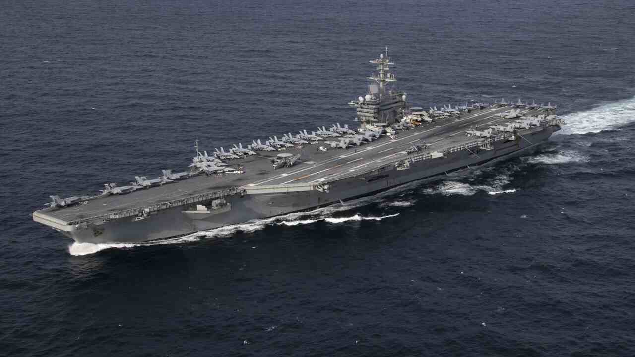 Trump ameaça implantar USS Abraham Lincoln perto de Cuba
