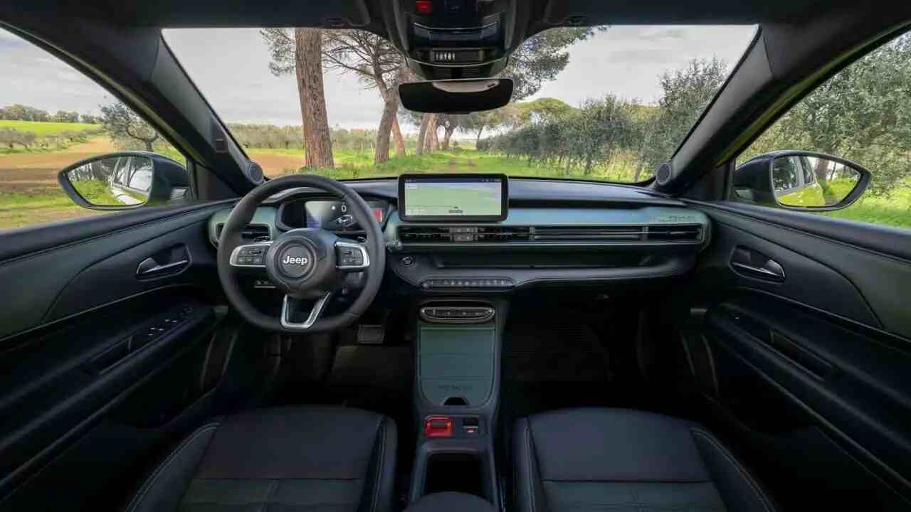 Jeep Avenger 2027 estreia com visual renovado e novo motor turbo