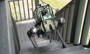 Exército dos EUA libera testes com "cão robô" armado para forças especiais. Foto: Skyborne Technologies