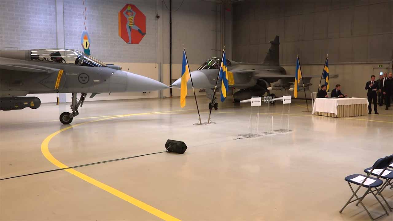 Sverige forbereder donasjon av opptil 16 Gripen C/D-jagerfly til Ukraina. Foto: Sveriges regjering