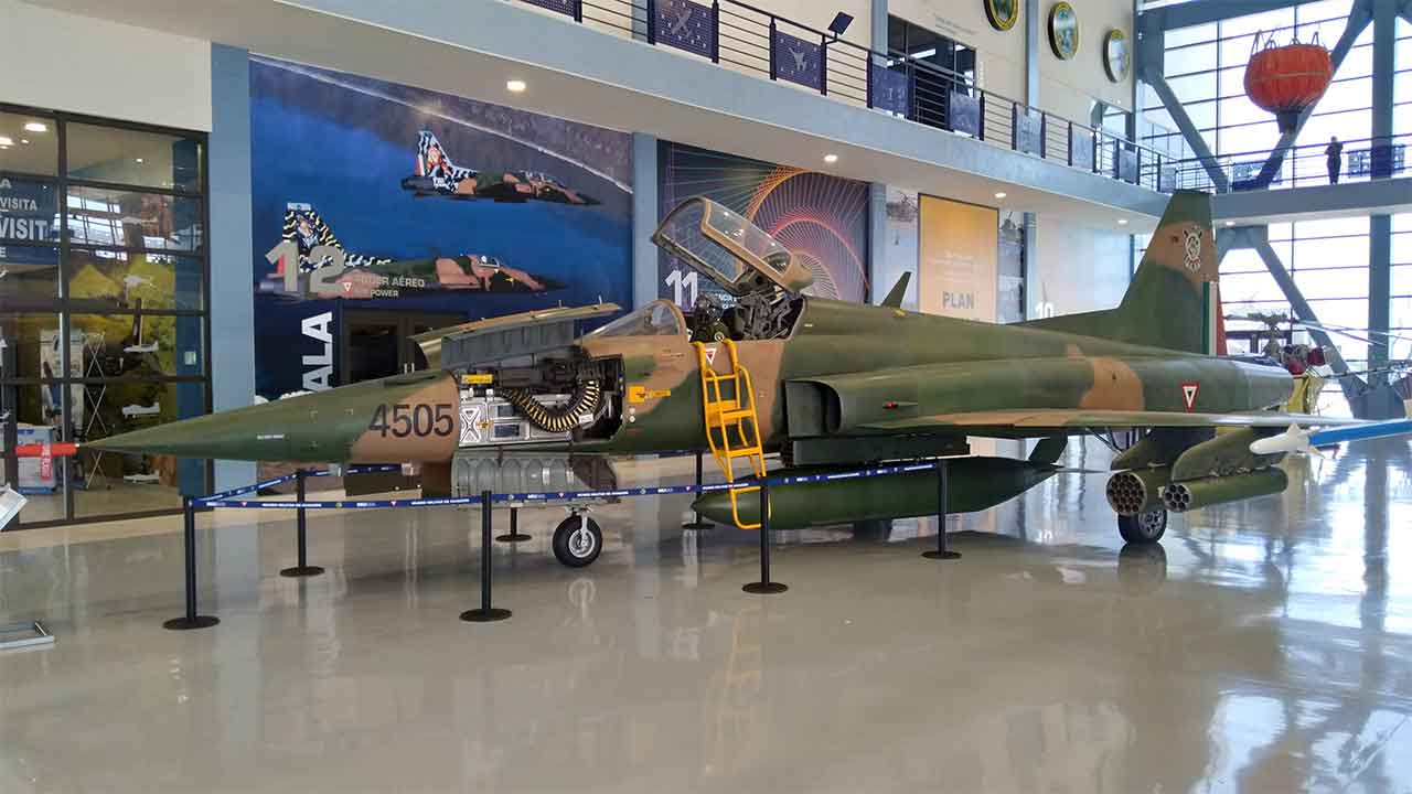 F-5 Tiger II. 사진: Wikimedia