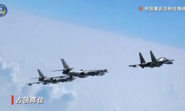 Bombardeiros anti-navios da China sobrevoam exercícios militares das Filipinas