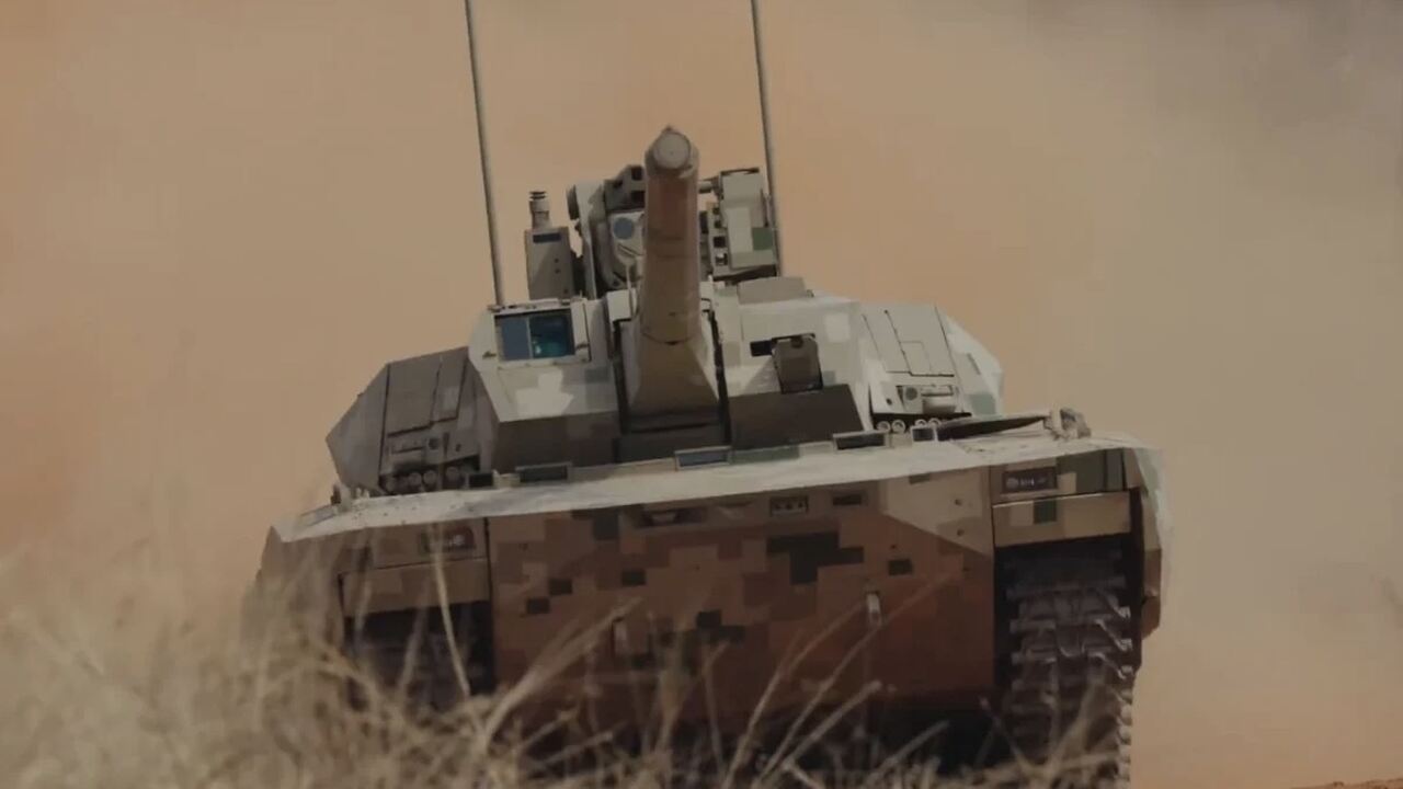 중국, Type 100 전차를 야외 훈련에서 처음 공개