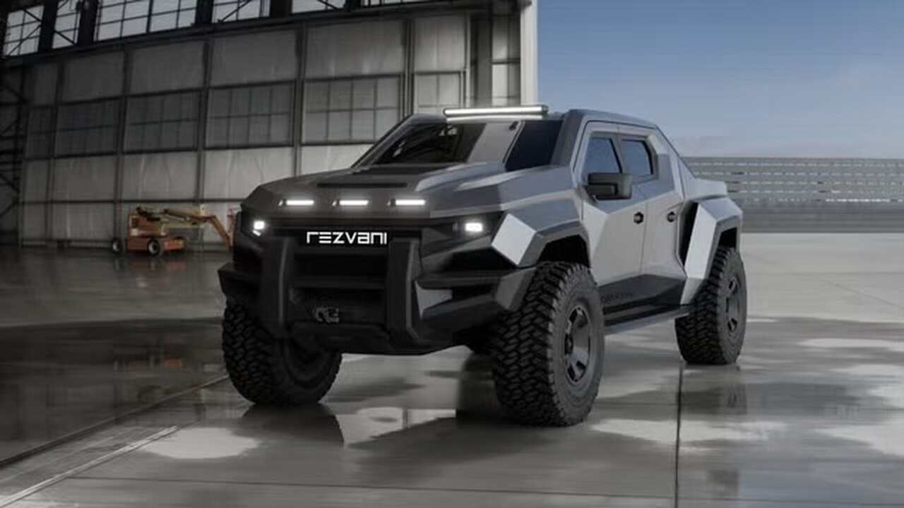 レズヴァニ、「Fortress」を発表――軍用車両に着想を得た装甲ピックアップトラック