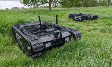 Robô terrestre modular Rhino. Foto: XRC Robotics