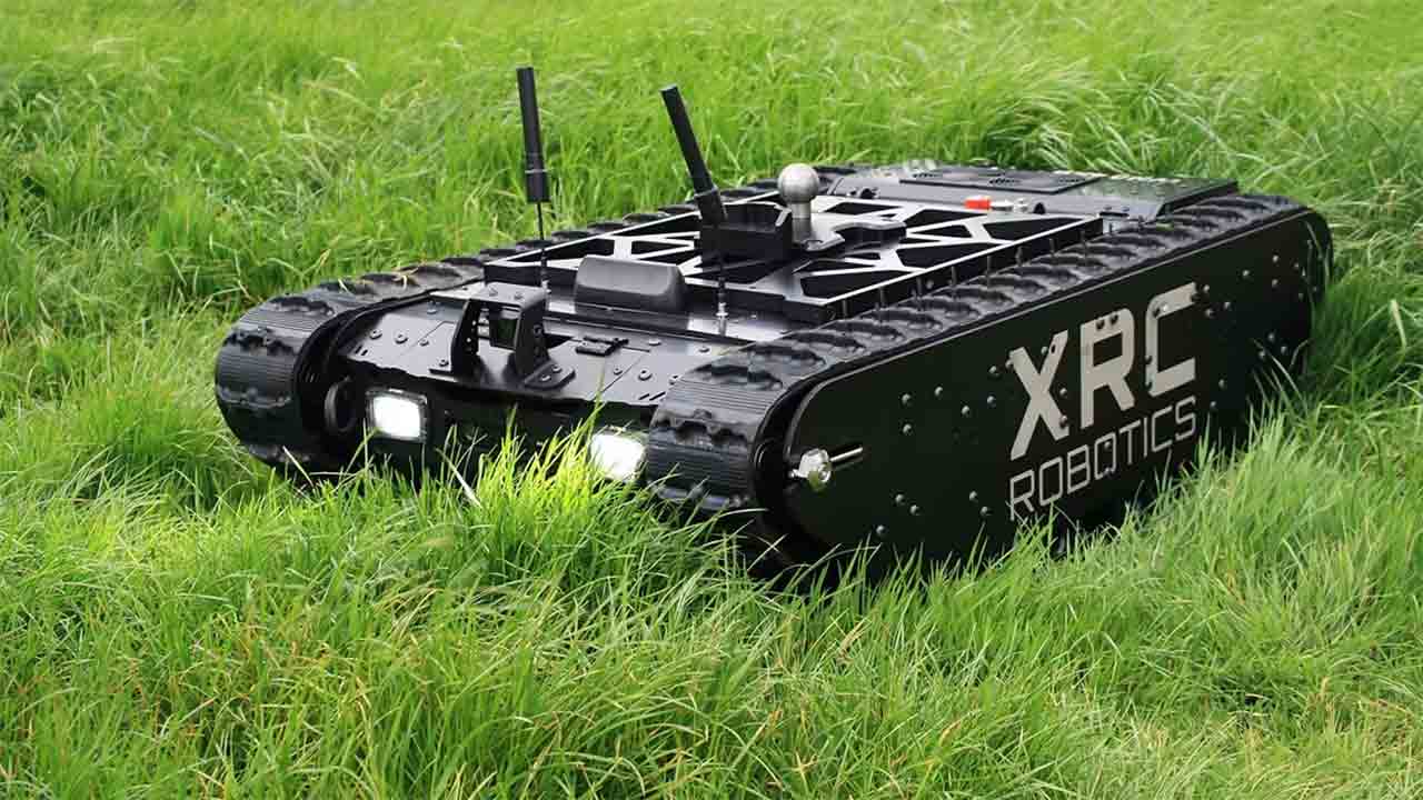 Modulær bakkebasert robot Rhino. Foto: XRC Robotics