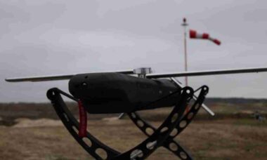 Exército dos EUA testa interceptador britânico de baixo custo para enfrentar drones