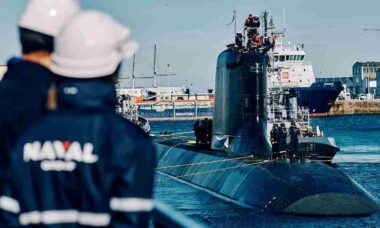 França recebe 4º submarino nuclear Barracuda com novos sistemas de combate