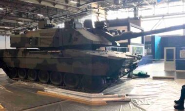 Itália e Alemanha apresentam tanque IMBT para substituir os Ariete na Eurosatory 2026