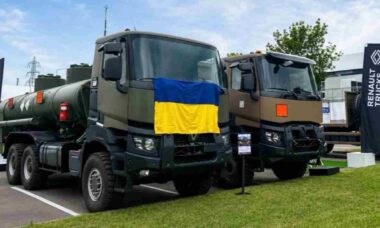 Ucrânia produz caminhões-tanque militares com chassis fornecidos pela Renault