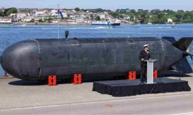 Reino Unido investe US$ 8,84 milhões em testes com submarino não tripulado Excalibur