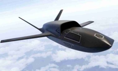 Airbus revela drone U760 Ravenstorm para atuar ao lado de caças em missões de combate