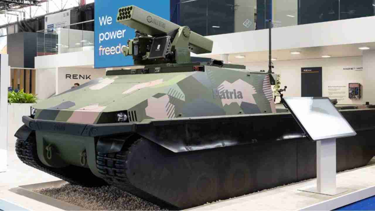 Patria e RENK revelam blindado não tripulado com alcance de 500 km na Eurosatory 2026