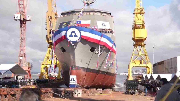 Chile lança primeiro LPD de 8 mil toneladas e avança na modernização naval