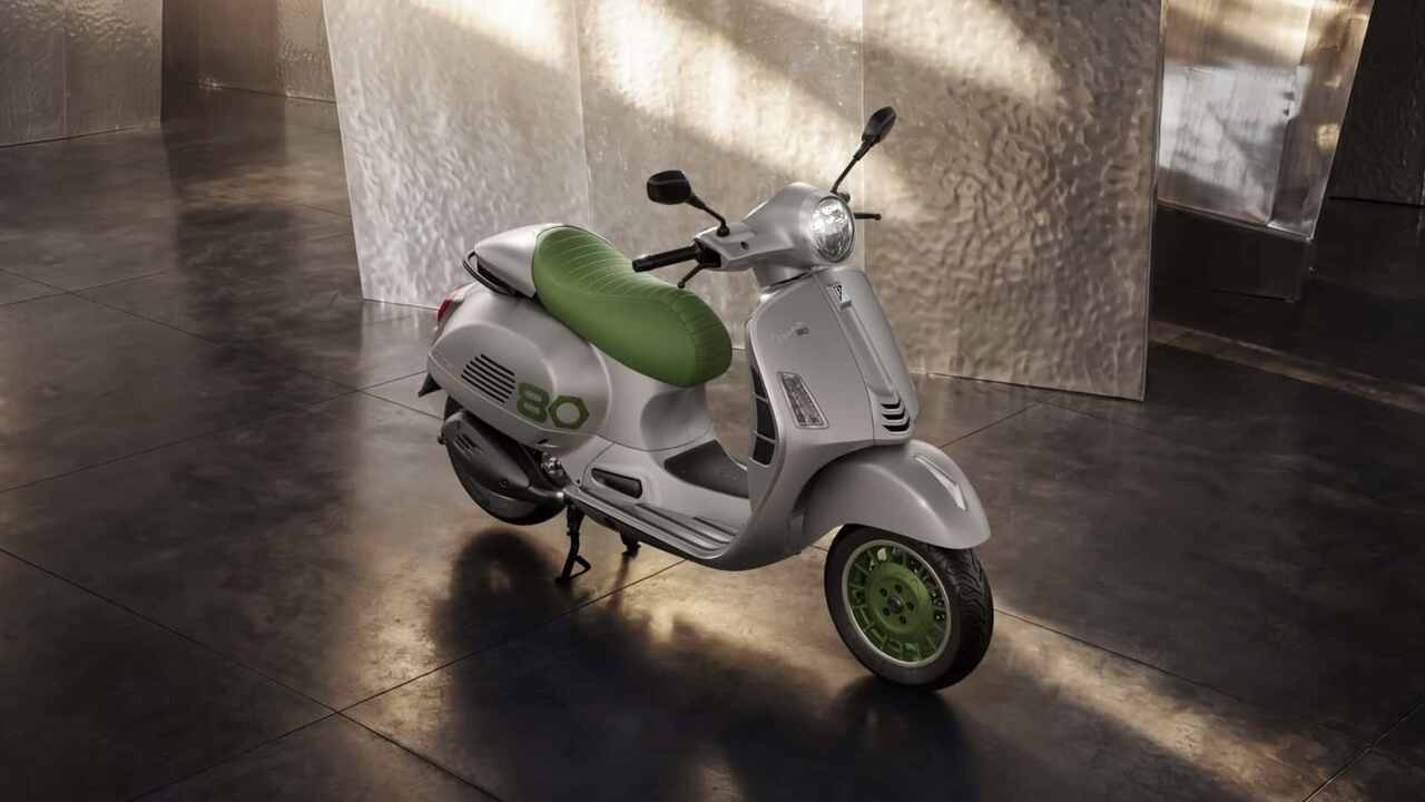 Vespa lança edição especial de 80º aniversário inspirada em seu modelo clássico