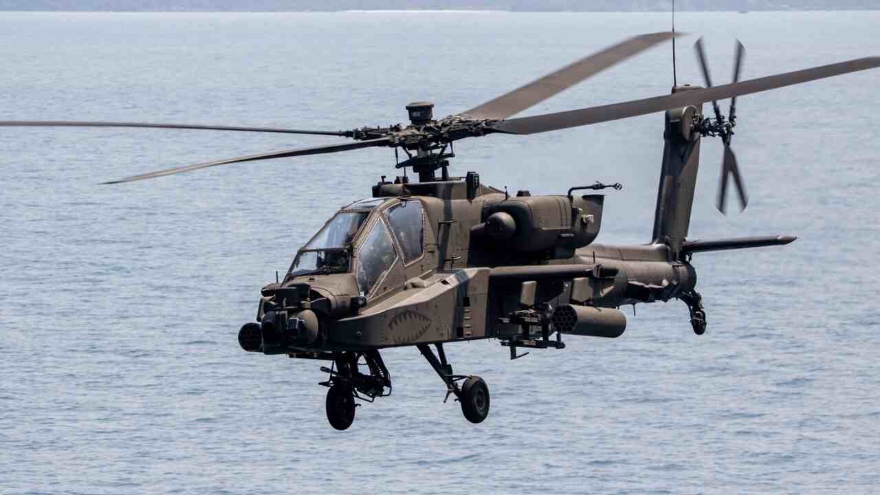 Militares americanos são resgatados após acidente com helicóptero perto de Omã