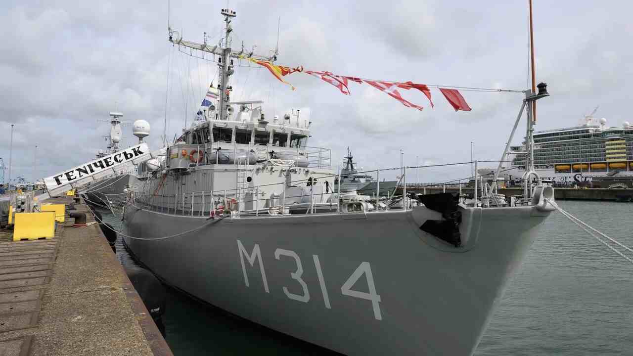 Holanda entrega novo navio caça-minas à Ucrânia para reforçar segurança no Mar Negro
