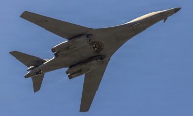 Bombardeiros B-1B dos EUA receberão novas asas para prolongar vida útil